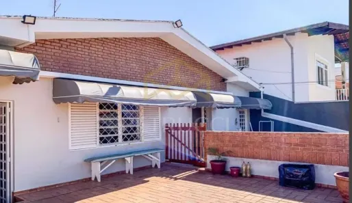 Casa com 3 Quartos à venda, 240m² no Vila Nogueira, Campinas
