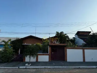 Casa com 7 Quartos à venda, 430m² no Parque Balneario Oasis, Peruíbe