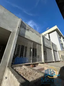 Casa com 4 Quartos para alugar, 288m² no Maurício de Nassau, Caruaru