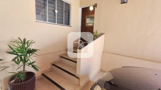 Casa com 4 Quartos à venda, 190m² no Jaraguá, Uberlândia