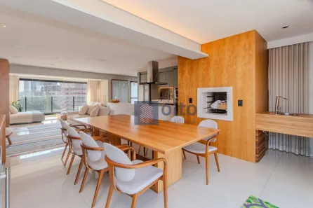 Apartamento com 3 Quartos à venda, 147m² no Jardim das Acácias, São Paulo