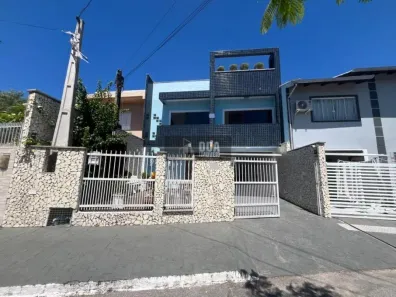 Casa de Condomínio com 3 Quartos à venda, 150m² no Vargem do Bom Jesus, Florianópolis