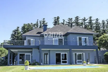 Casa com 4 Quartos à venda, 392m² no Cidade Nova, Ivoti