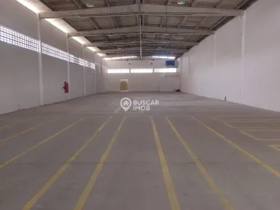 Galpão/Depósito/Armazém para alugar, 700m² no Centro, Lauro de Freitas