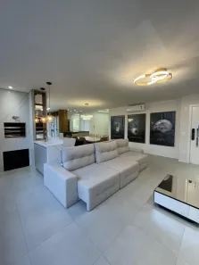 Apartamento com 3 Quartos à venda, 233m² no Canto da Praia, Itapema