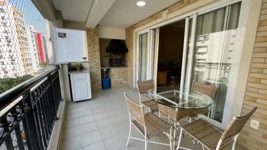 Apartamento com 3 Quartos à venda, 188m² no Gonzaga, Santos