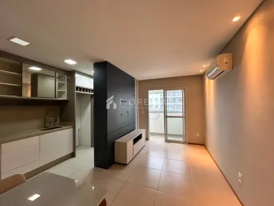 Apartamento com 2 Quartos para alugar, 64m² no Areias, São José