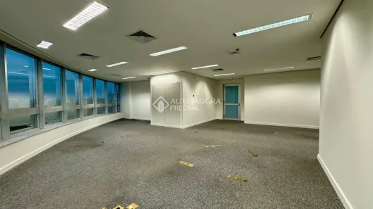 Sala Comercial com 1 Quarto para alugar, 129m² no Chácara das Pedras, Porto Alegre