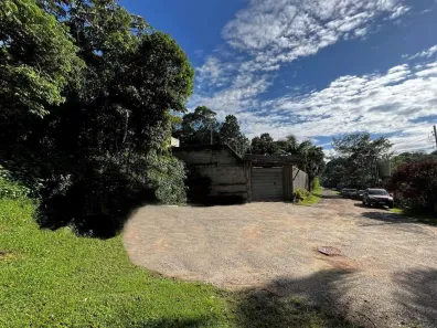 Lote/Terreno à venda, 860m² no Jardim Colibri, Embu das Artes