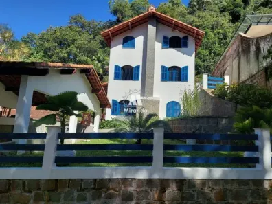 Casa de Condomínio com 4 Quartos à venda, 219m² no Corujas, Guapimirim