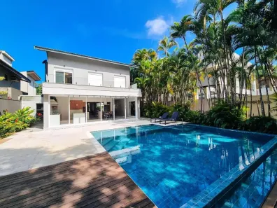 Sobrado com 4 Quartos para alugar, 300m² no Riviera, Bertioga