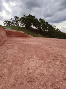 Lote/Terreno à venda, 600m² no Centro, Igaratá