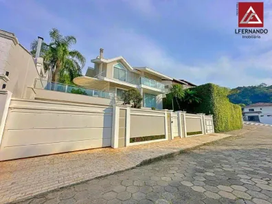 Casa com 3 Quartos à venda, 360m² no Centro, Gaspar