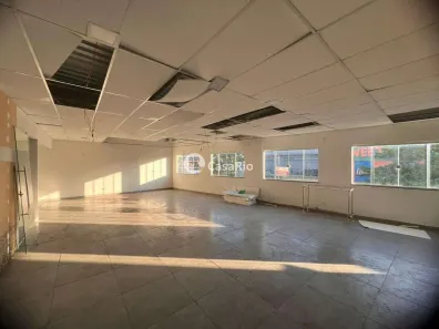 Sala Comercial para alugar, 110m² no Brás de Pina, Rio de Janeiro