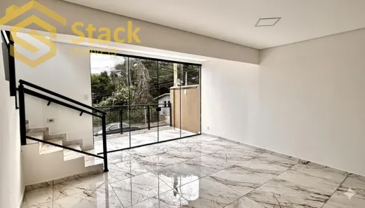 Sobrado com 4 Quartos à venda, 300m² no Vila Galvão, Jundiaí