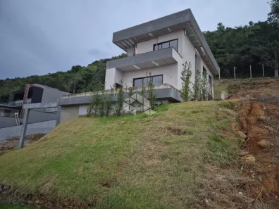 Casa com 3 Quartos à venda, 326m² no Vargem do Bom Jesus, Florianópolis