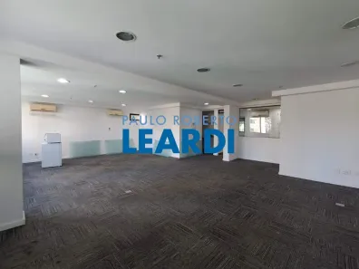 Sala Comercial à venda, 136m² no Alto de Pinheiros, São Paulo