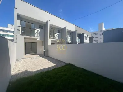 Sobrado com 2 Quartos à venda, 80m² no Areias, São José