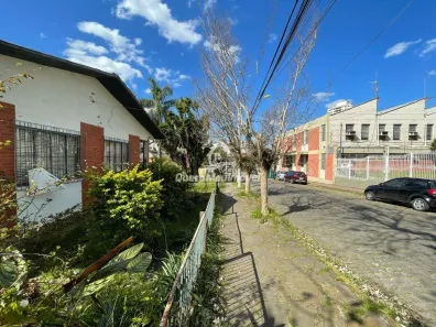 Lote/Terreno à venda, 1061m² no Pio X, Caxias do Sul