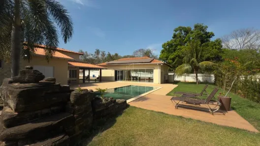 Fazenda/Sítio com 4 Quartos à venda, 8497m² no , Várzea Grande
