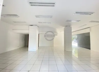 Ponto Comercial para alugar, 140m² no Moinhos de Vento, Porto Alegre