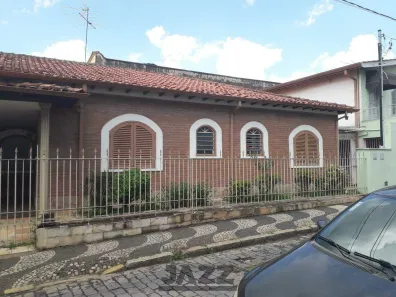 Casa com 4 Quartos à venda, 401m² no Centro, Amparo