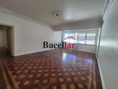 Apartamento com 3 Quartos para alugar, 157m² no Tijuca, Rio de Janeiro
