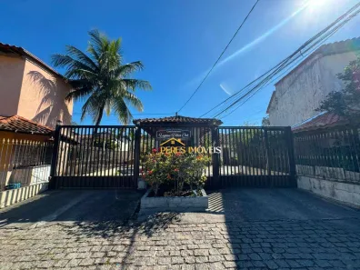 Casa de Condomínio com 2 Quartos à venda, 100m² no Novo Rio das Ostras, Rio das Ostras