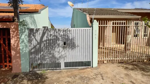 Casa com 2 Quartos para alugar, 50m² no Jardim Presidente, Londrina