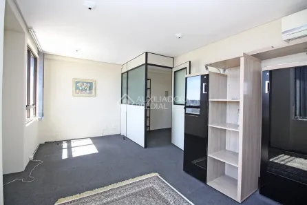 Sala Comercial à venda, 30m² no Menino Deus, Porto Alegre
