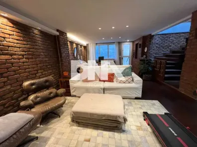 Casa com 3 Quartos à venda, 155m² no Laranjeiras, Rio de Janeiro