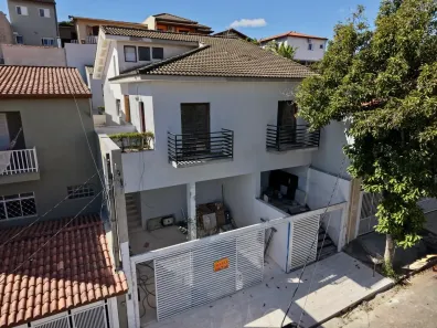 Sobrado com 3 Quartos à venda, 238m² no Jardim México, Itatiba