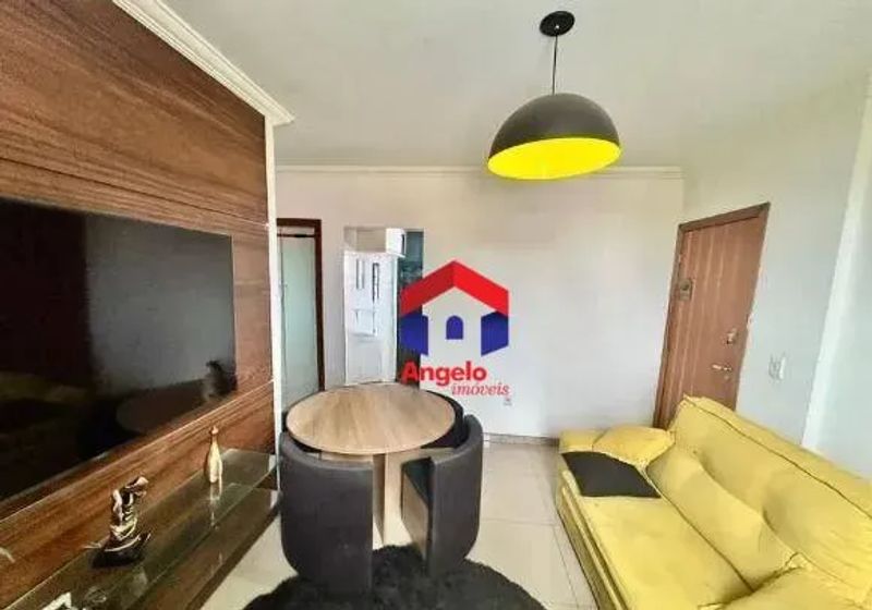 Apartamento com 2 quartos — Copacabana, Belo Horizonte