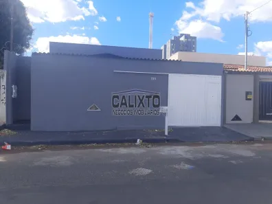 Casa com 3 Quartos à venda, 171m² no Pampulha, Uberlândia