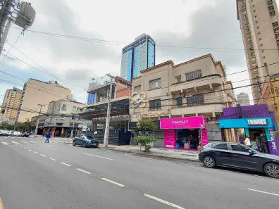 Apartamento com 3 Quartos para alugar, 90m² no Centro, Curitiba