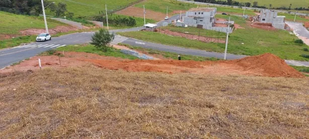 Lote/Terreno à venda, 365m² no Jardim dos Pinheiros, Atibaia