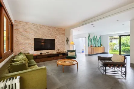 Casa com 3 Quartos à venda, 331m² no Vila Ida, São Paulo
