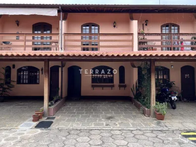 Casa de Condomínio com 2 Quartos à venda, 76m² no Parque São Luiz, Teresópolis
