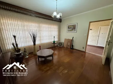 Sobrado com 3 Quartos à venda, 151m² no Centro, Limeira