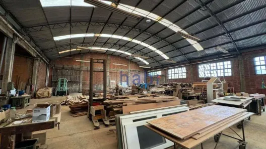 Galpão/Depósito/Armazém à venda, 2730m² no Jardim Planalto, Sorocaba