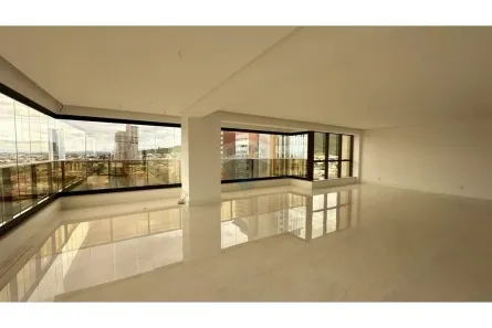 Apartamento com 3 Quartos à venda, 236m² no Renato Gonçalves, Barreiras