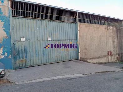 Galpão/Depósito/Armazém à venda, 450m² no Flamengo, Contagem
