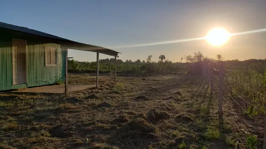 Fazenda/Sítio com 1 Quarto à venda, 2000m² no Águas Claras, Viamão