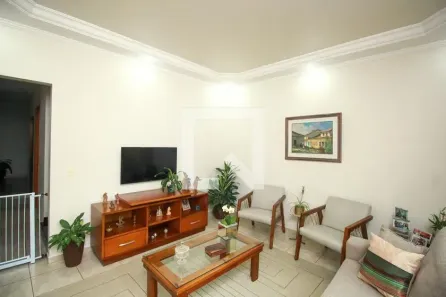 Casa com 4 Quartos à venda, 272m² no Vila Scarpelli, Santo André
