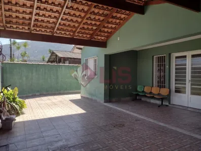 Casa com 3 Quartos à venda, 194m² no Sumaré, Caraguatatuba