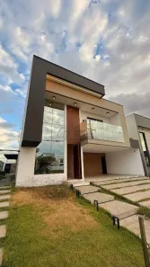 Casa de Condomínio com 3 Quartos à venda, 237m² no Uruguai, Teresina