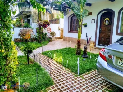 Casa com 3 Quartos à venda, 240m² no Teresópolis, Porto Alegre
