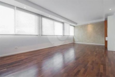 Apartamento com 3 Quartos à venda, 141m² no Vila Suzana, São Paulo