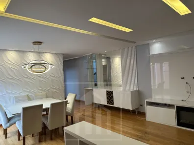 Sobrado com 4 Quartos à venda, 277m² no Vila Independência, São Paulo