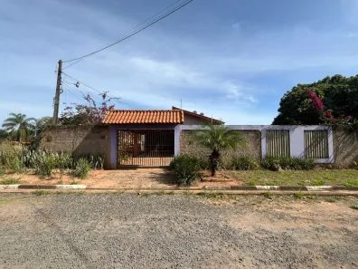 Fazenda/Sítio com 3 Quartos à venda, 982m² no Parque das Laranjeiras II, Cosmópolis